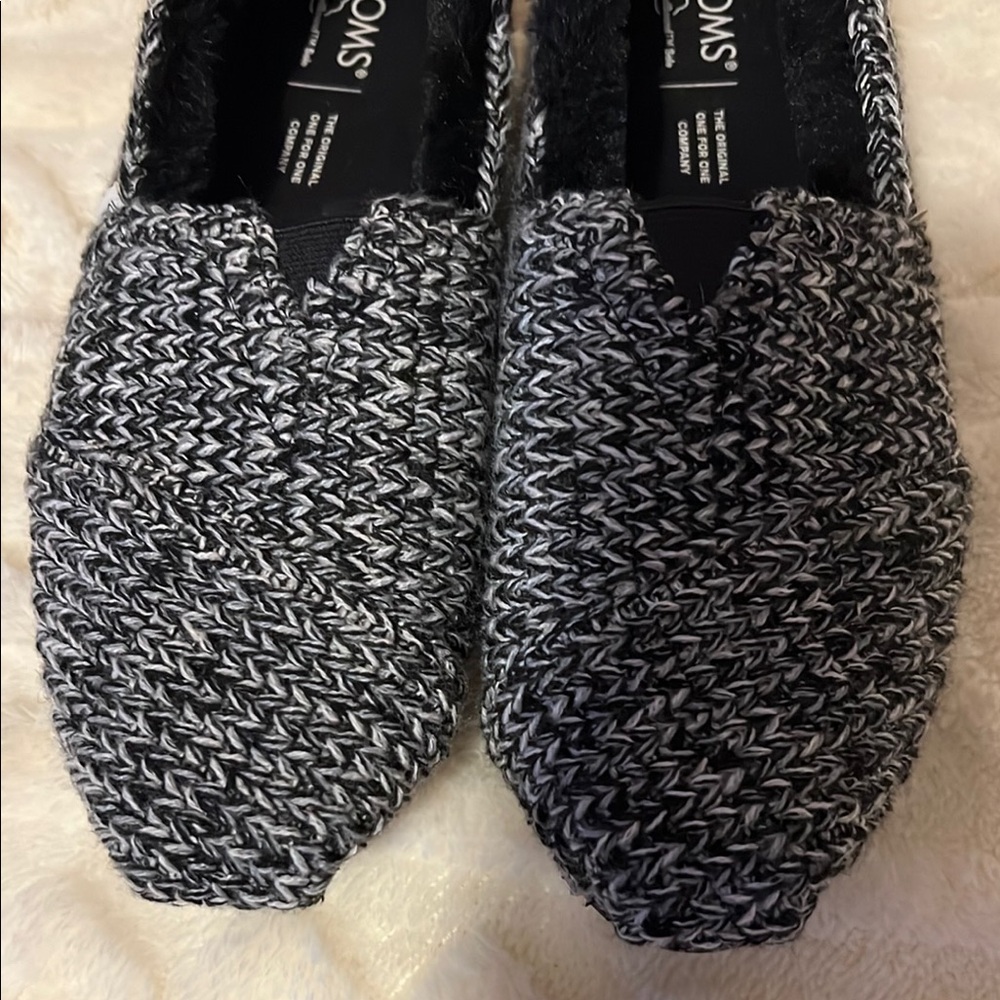 Toms Alpargata Charcoal Gray Black Sweater Fur Inside Leather Sole 8M - Picture 5 of 15